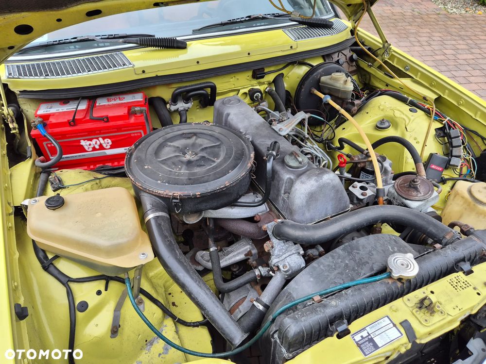 Mercedes-Benz W123 - 13