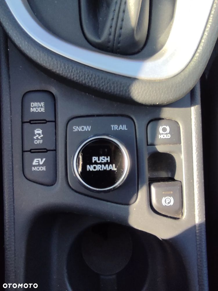 Toyota Yaris Cross Hybrid 1.5 Executive 4x4 - 14