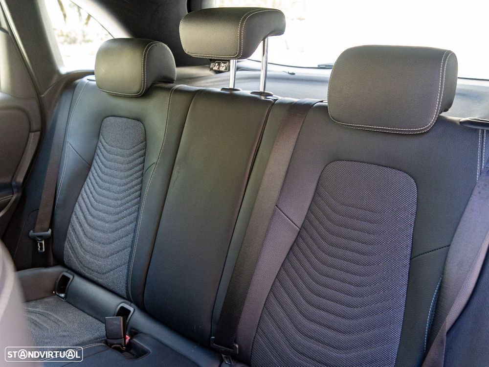 Mercedes-Benz B 180 - 20