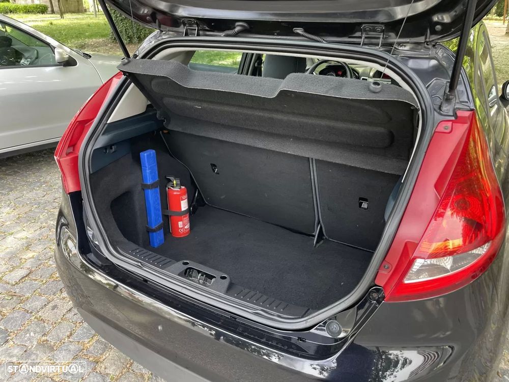 Ford Fiesta 1.6 TDCI Trend ECOnetic - 20