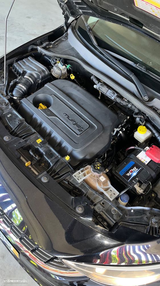 Fiat Tipo Station Wagon 1.3 M-Jet Lounge Tech J17 - 28