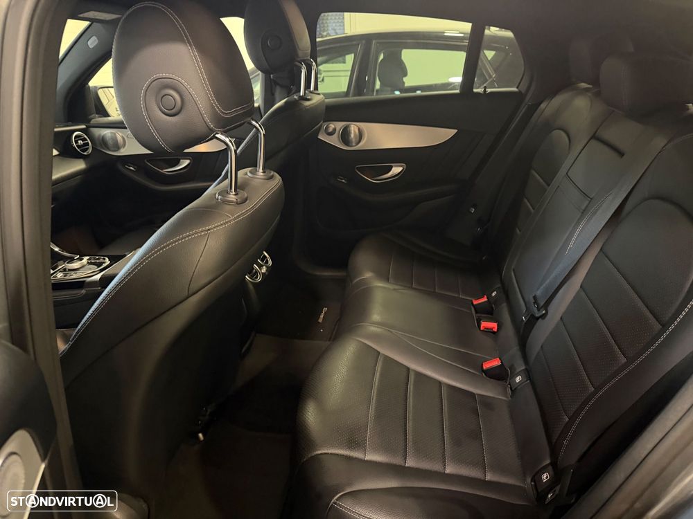 Mercedes-Benz GLC 250 d Coupé AMG Line 4-Matic - 12