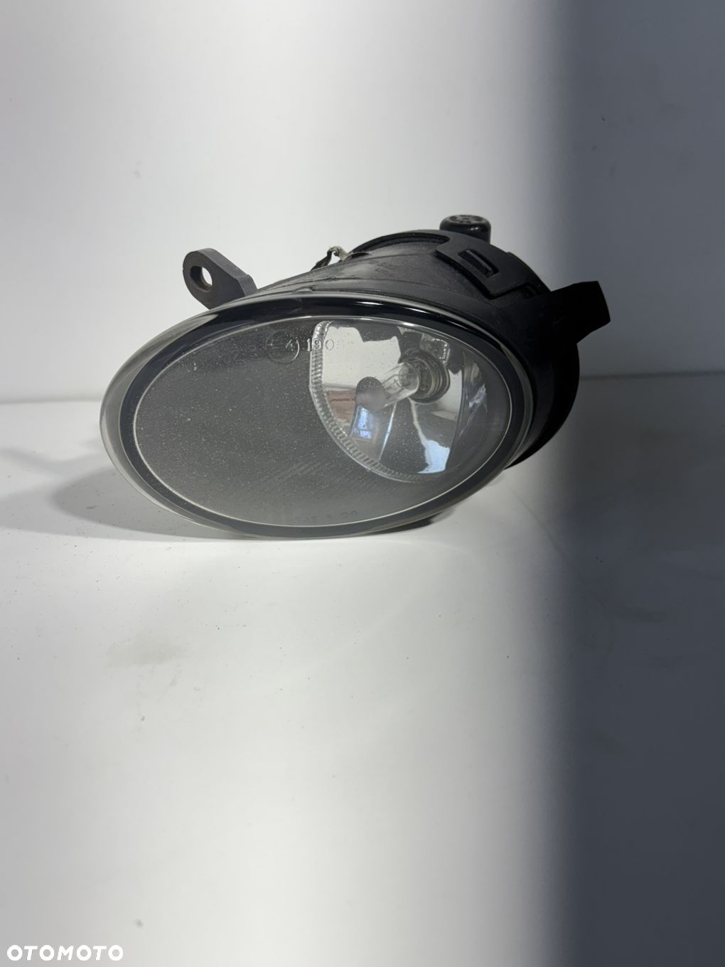 HALOGEN PRZECIWMGIELNY W ZDERZAK SLINE LEWY Audi A6 C6 4F0 941 699 - 1
