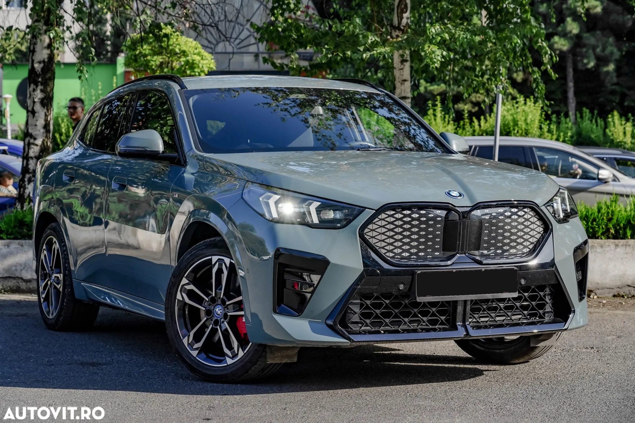BMW iX2 xDrive30 - 17