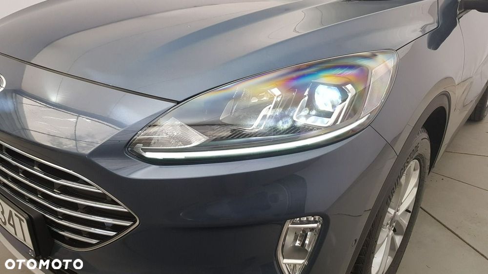 Ford Kuga - 10