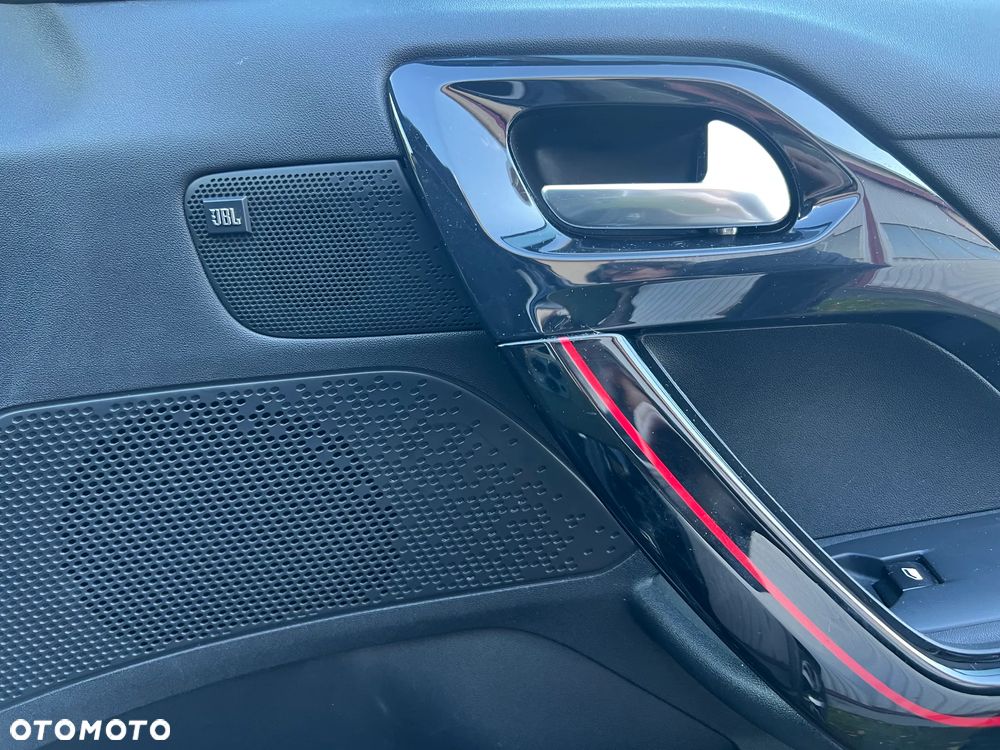 Peugeot 2008 PureTech 110 Stop&Start EAT6 GT-Line Edition - 32