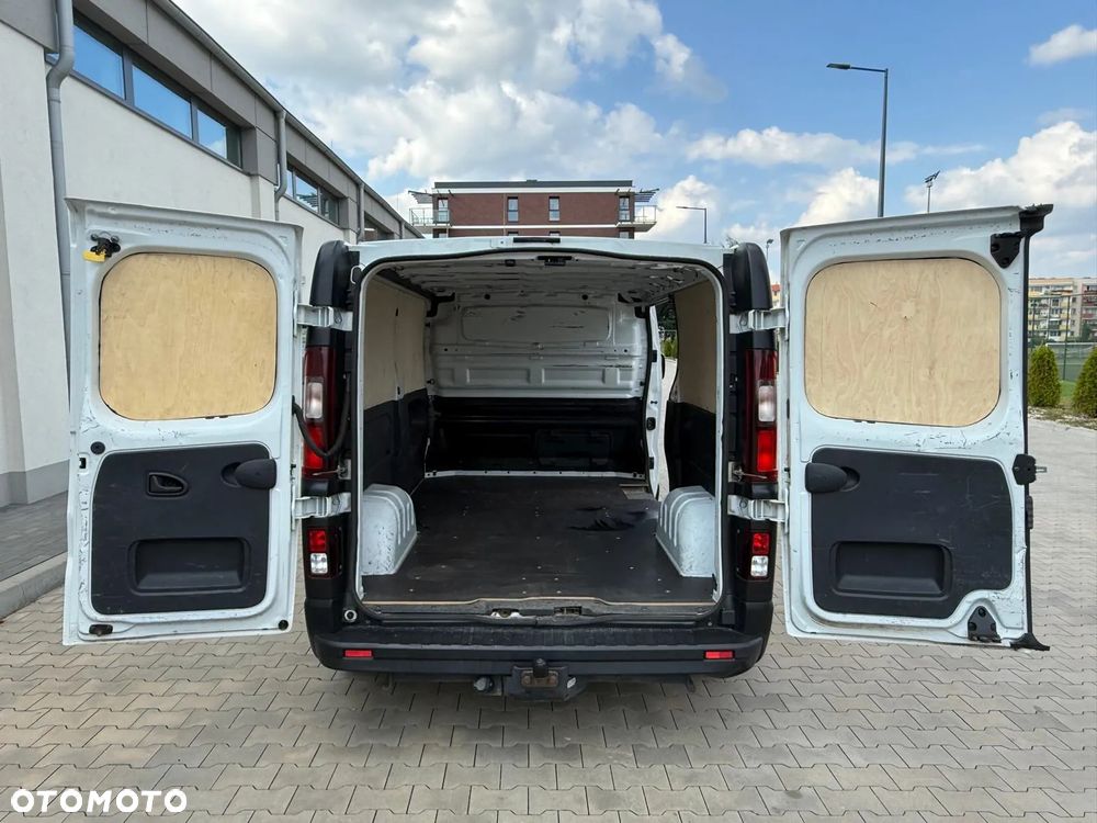 Renault Trafic - 19