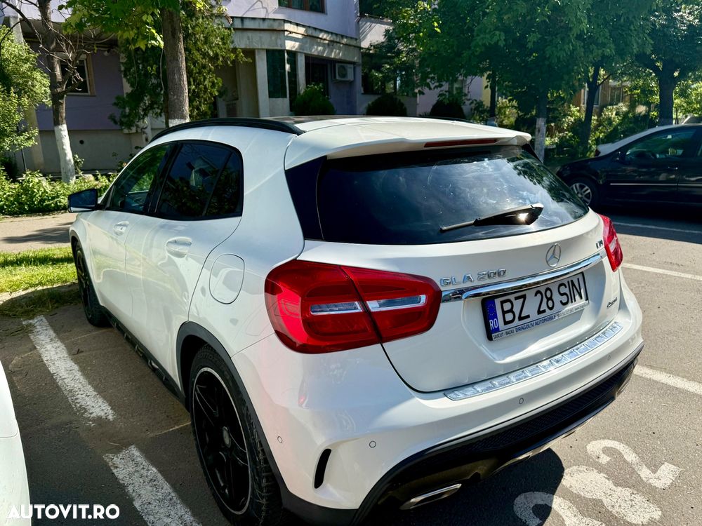 Mercedes-Benz GLA 200 (CDI) d 4Matic 7G-DCT AMG Line - 8