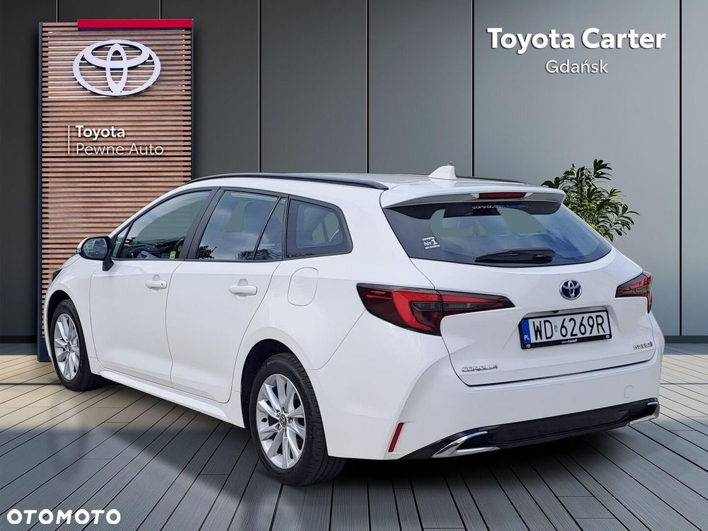 Toyota Corolla 1.8 Hybrid Comfort - 4
