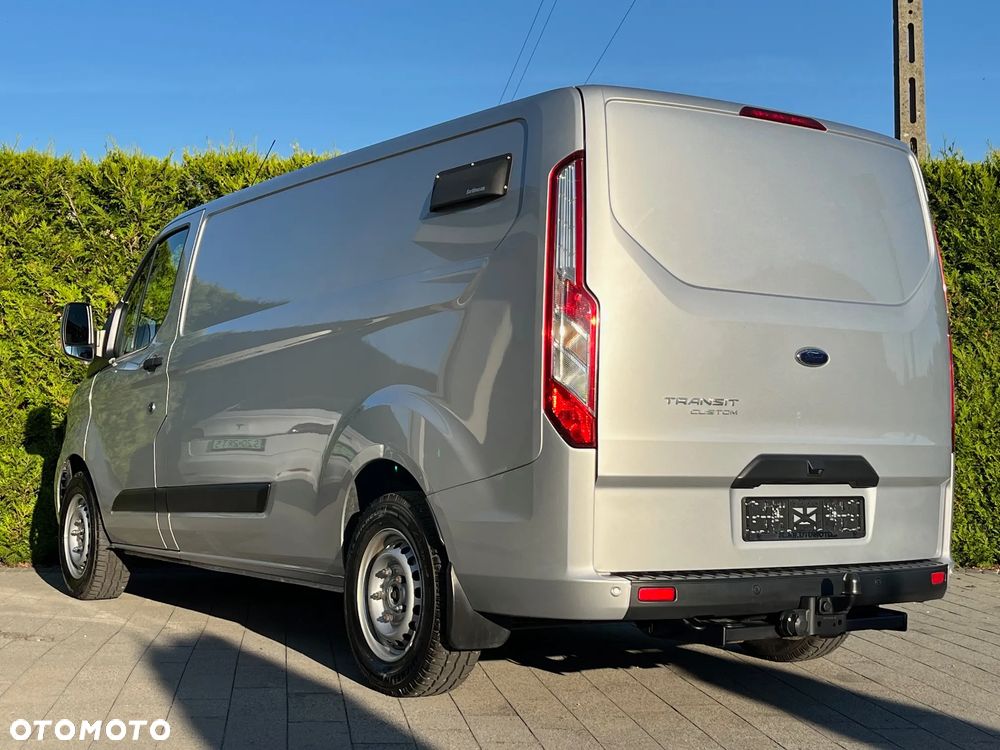Ford Transit Custom - 10