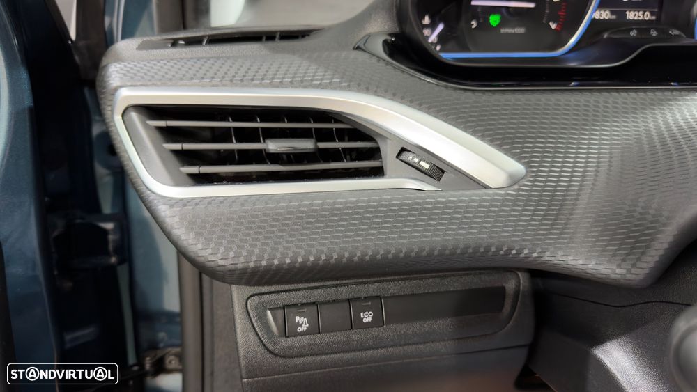 Peugeot 2008 1.2 PureTech Crossway - 18