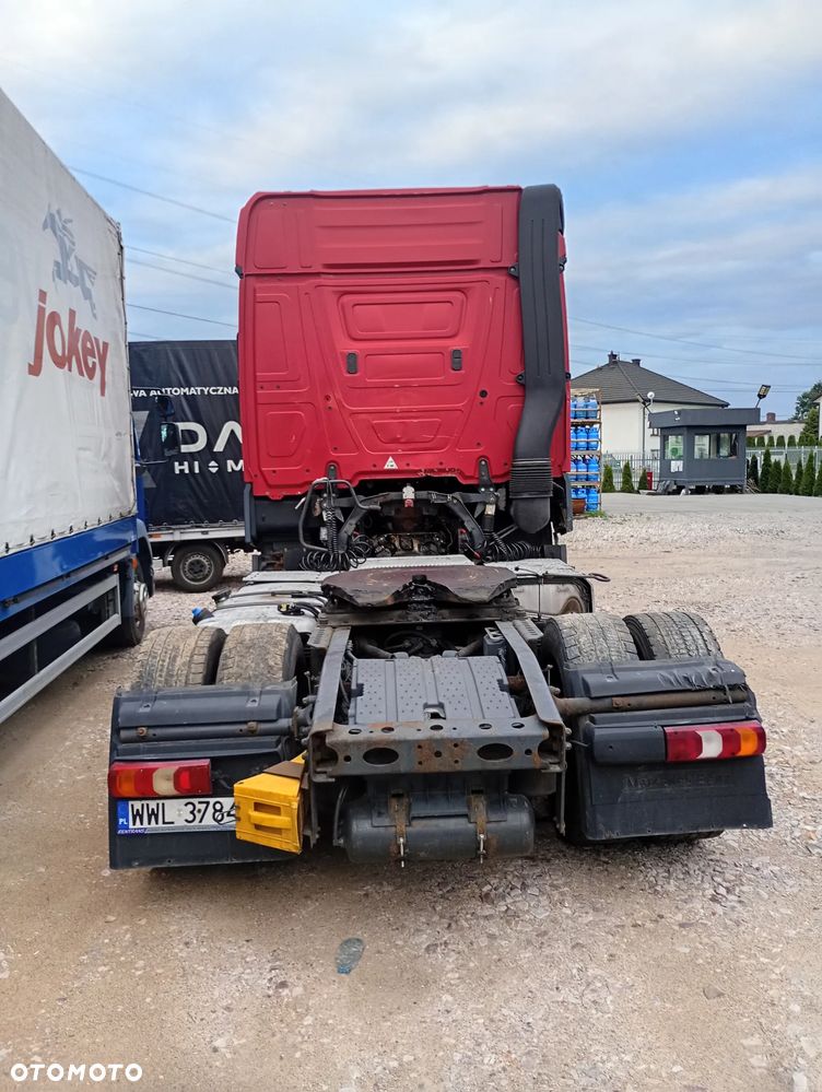 Mercedes-Benz Actros - 5