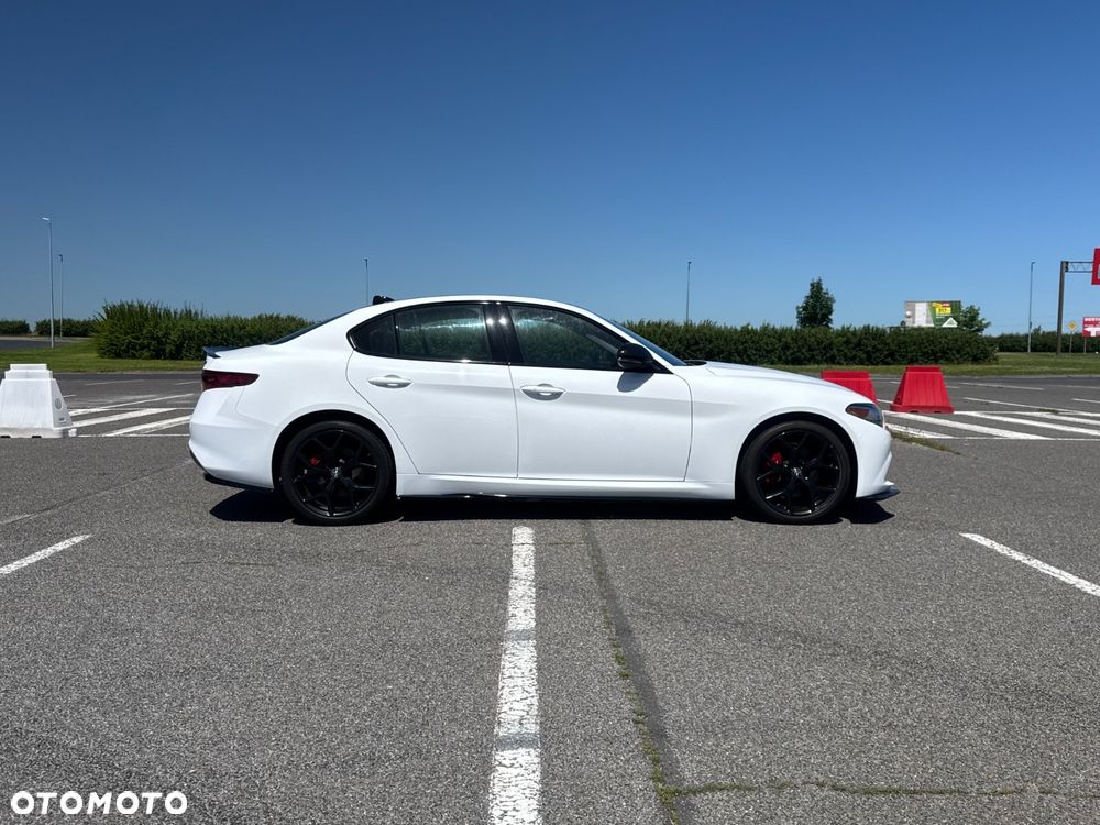 Alfa Romeo Giulia 2.0 Turbo TI Q4 - 6