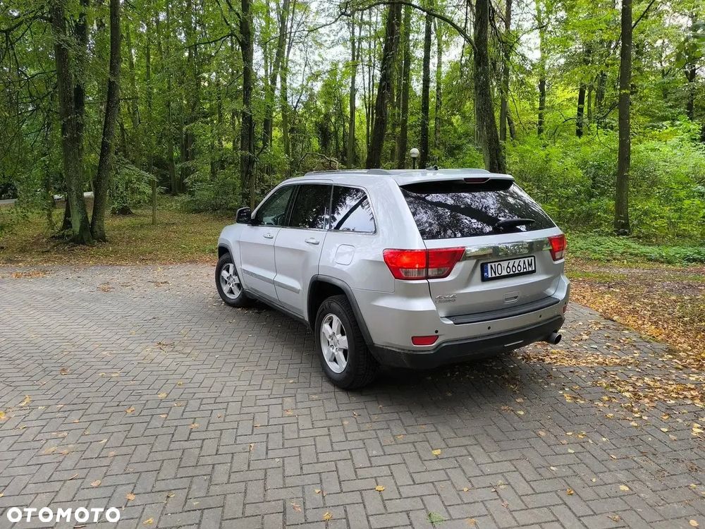 Jeep Grand Cherokee - 11