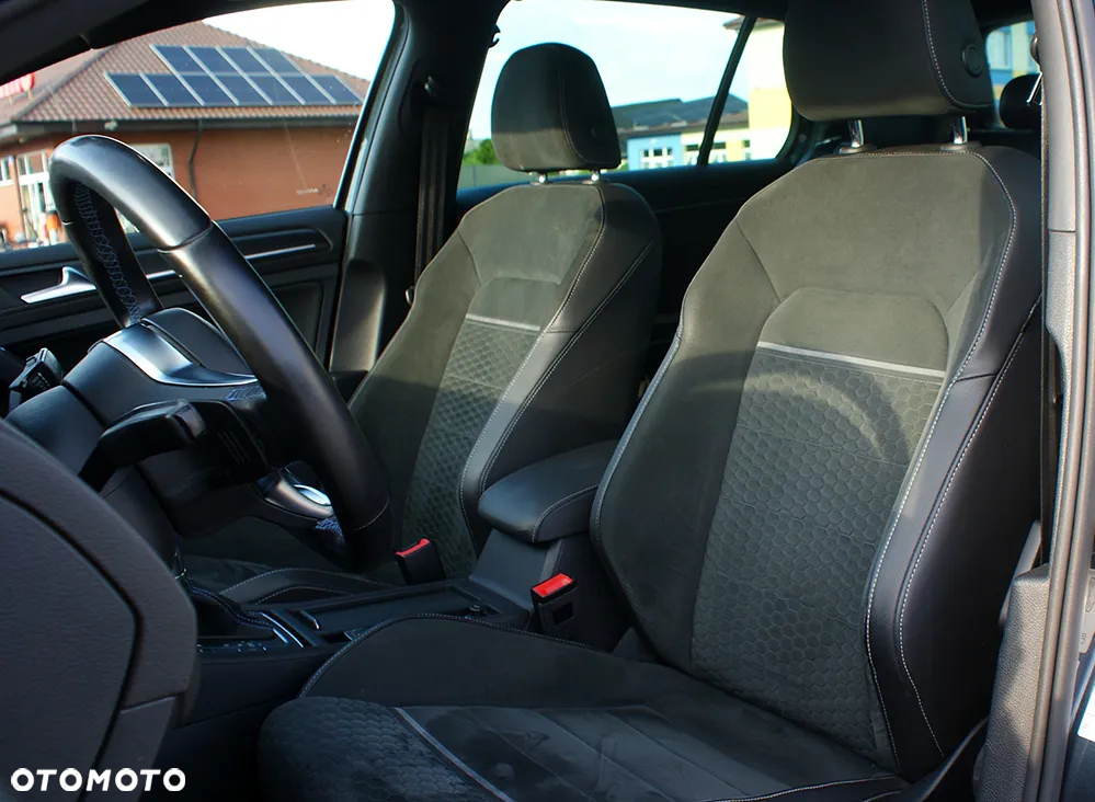 Volkswagen Golf 1.4 GTE Plug-In-Hybrid DSG - 20