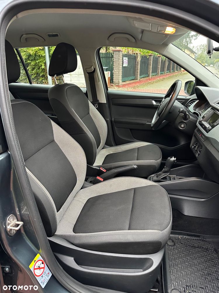 Skoda Fabia 1.0 TSI Ambition DSG - 25