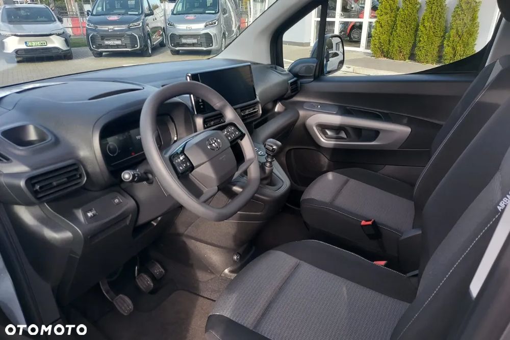 Toyota Proace City Verso 1.5 D-4D Business - 12
