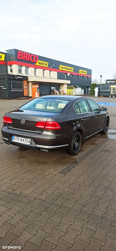 Volkswagen Passat 2.0 TDI Comfortline - 15