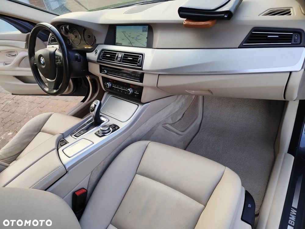 BMW Seria 5 530d Blue Performance - 19