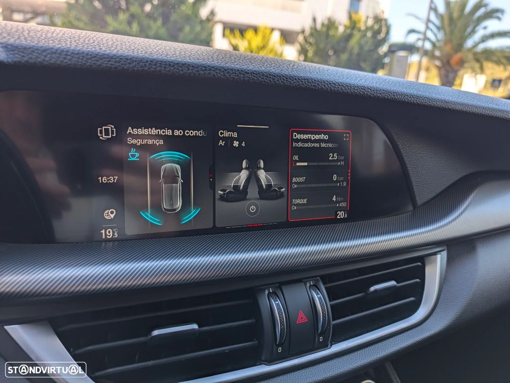 Alfa Romeo Stelvio 2.2 D Sprint AT8 - 26