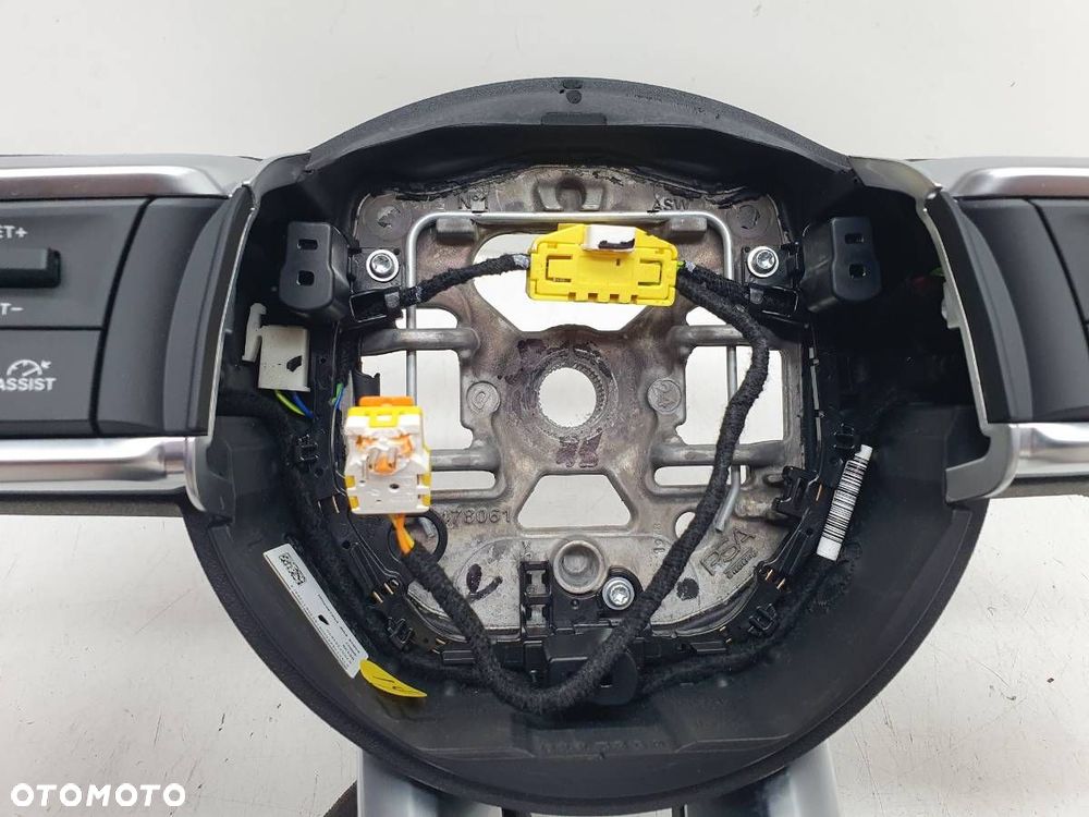 KIEROWNICA SKÓRA MULTIFUNKCJA JEEP AVENGER 07357744630 - 9