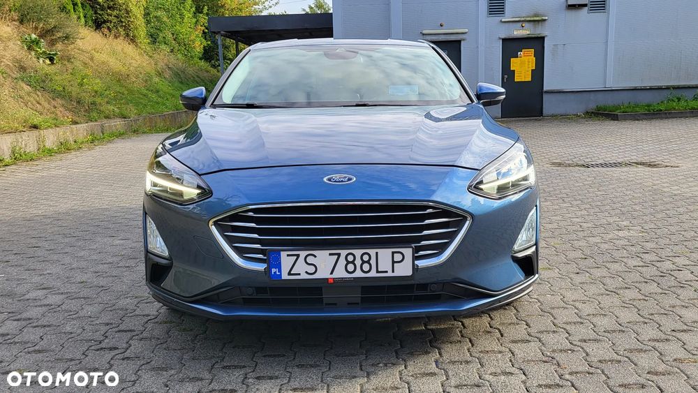 Ford Focus 1.0 EcoBoost Titanium ASS - 11
