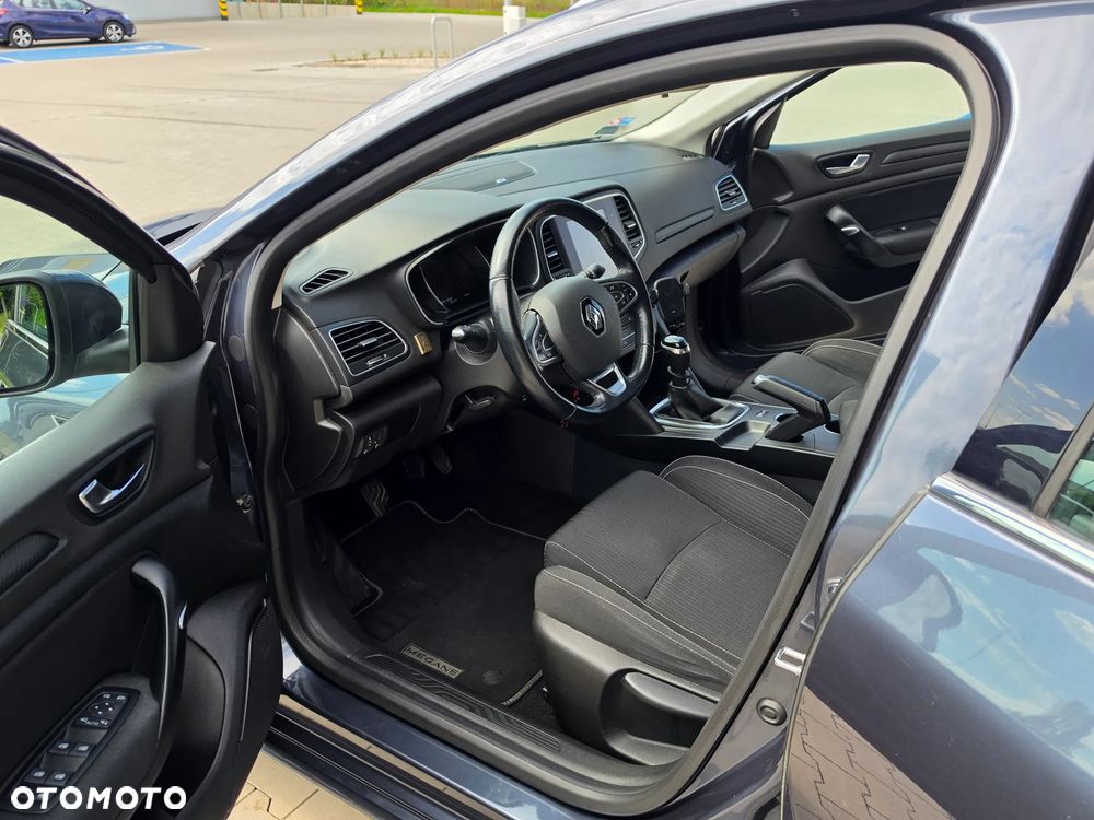 Renault Megane 1.6 SCe Zen - 7