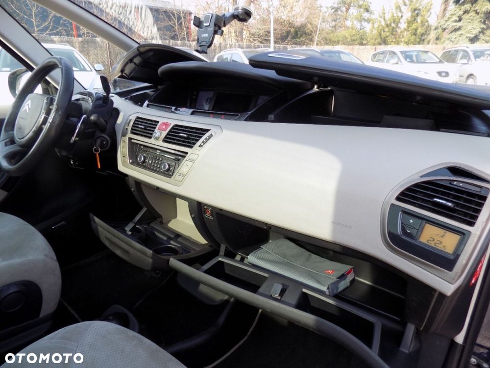 Citroën C4 Picasso - 23