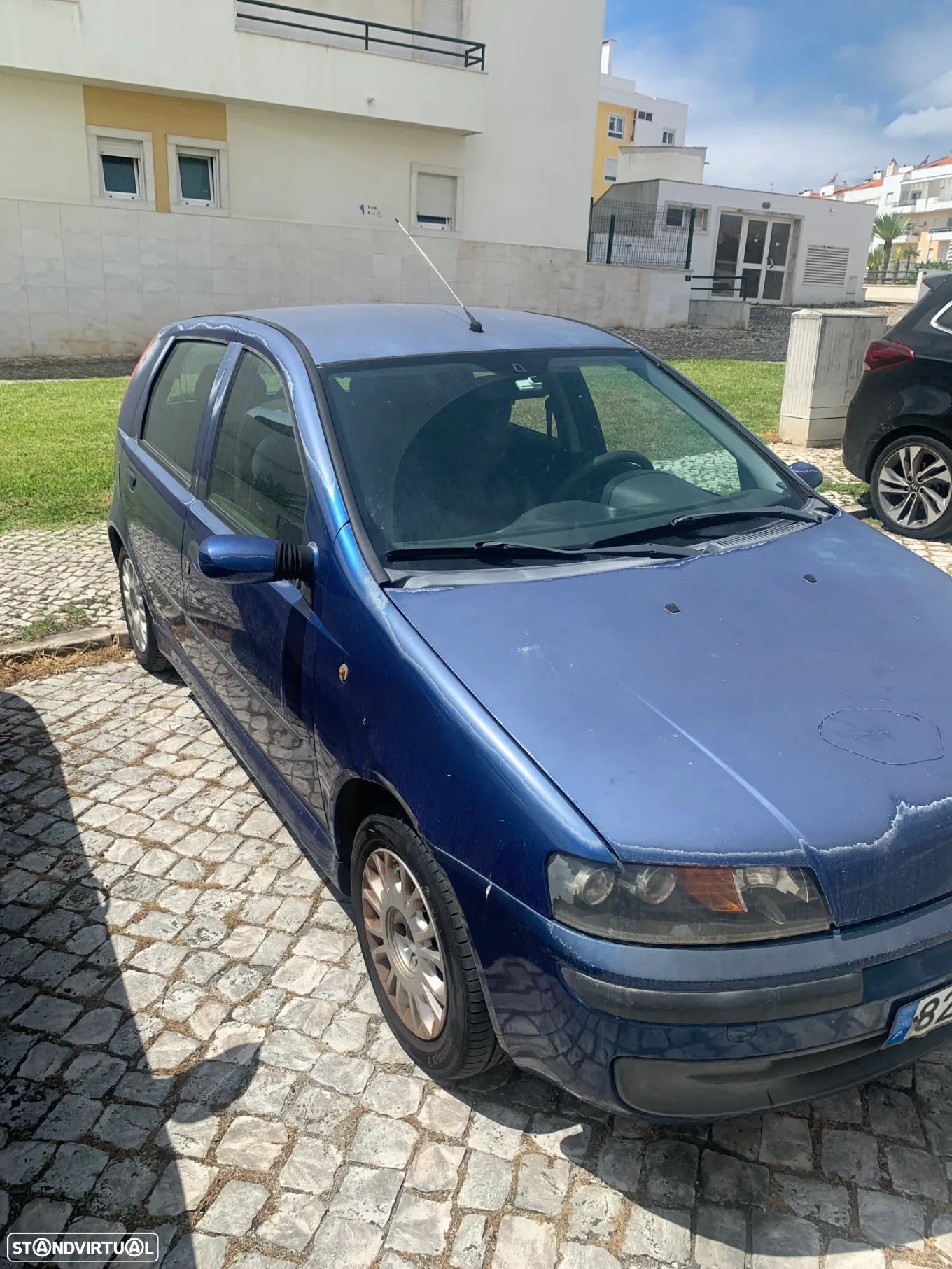 Fiat Punto 1.2 16V HLX - 1