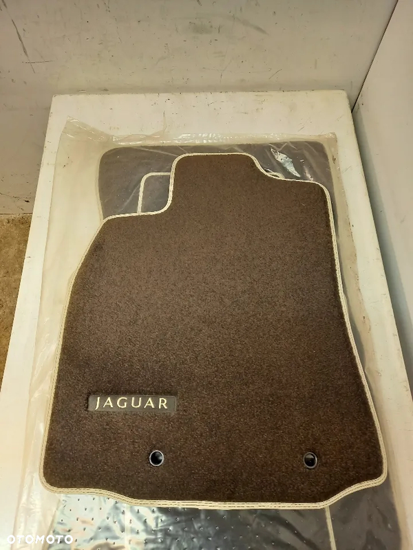 Jaguar XJ X351 351 AW93 BW93 SWB dywanik wykladziny dywaniki NOWE OEM