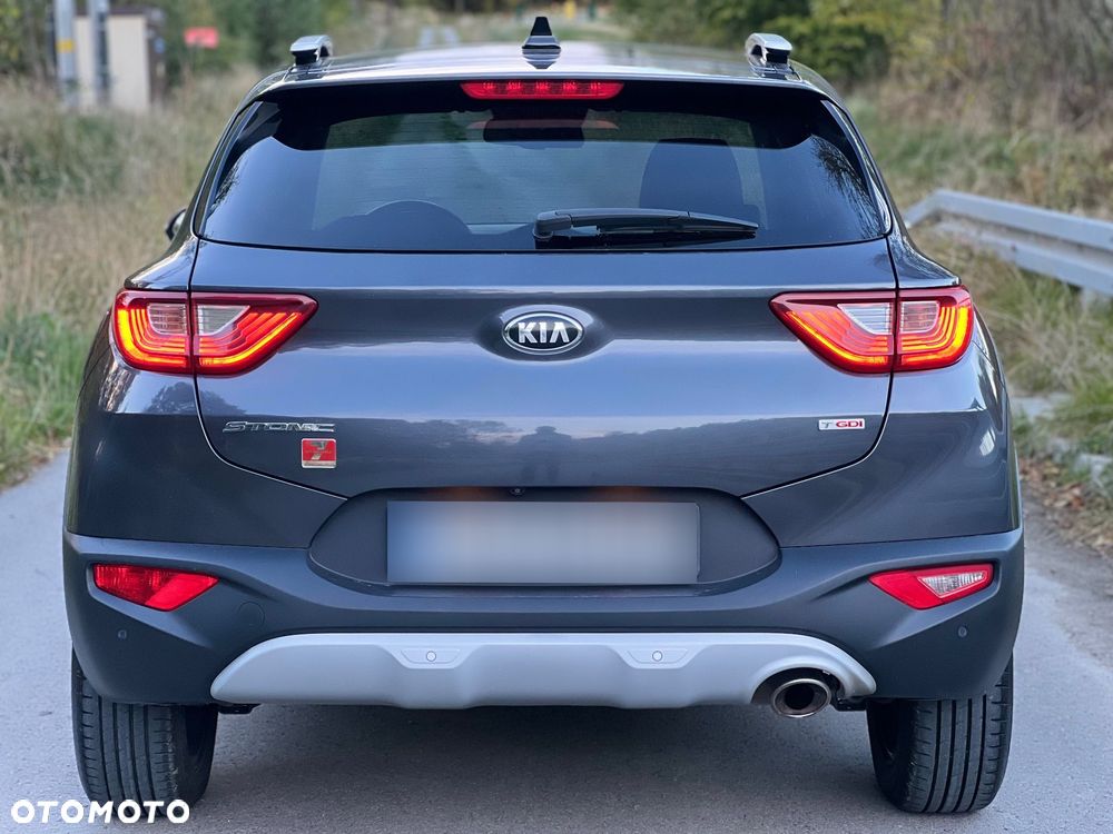 Kia Stonic - 32