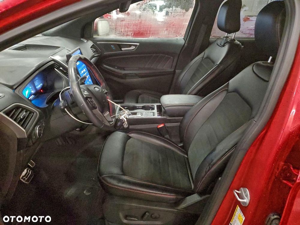 Ford Edge - 29