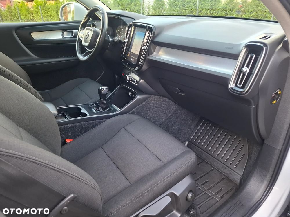 Volvo XC 40 D3 Momentum - 29