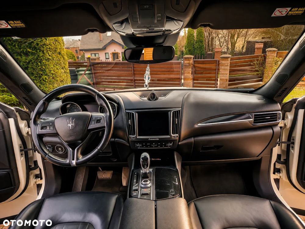 Maserati Levante S - 4