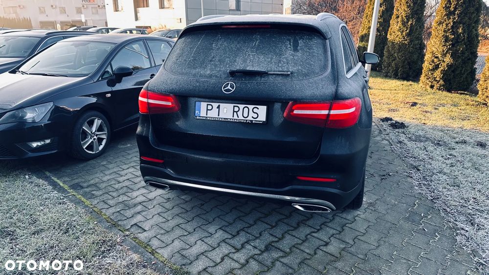 Mercedes-Benz GLC - 4