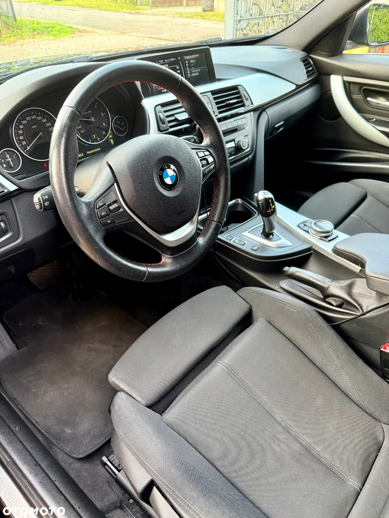 BMW Seria 3 318d Blue Performance Luxury Line - 14