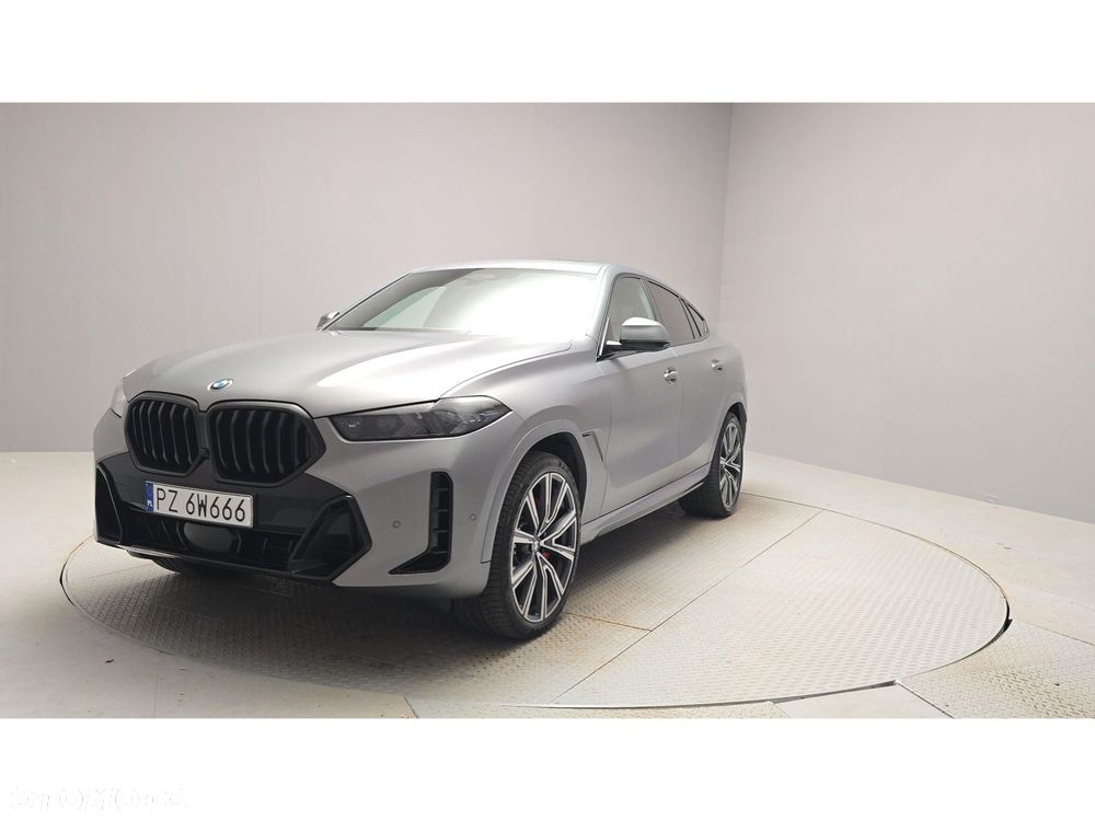 BMW X6 - 8