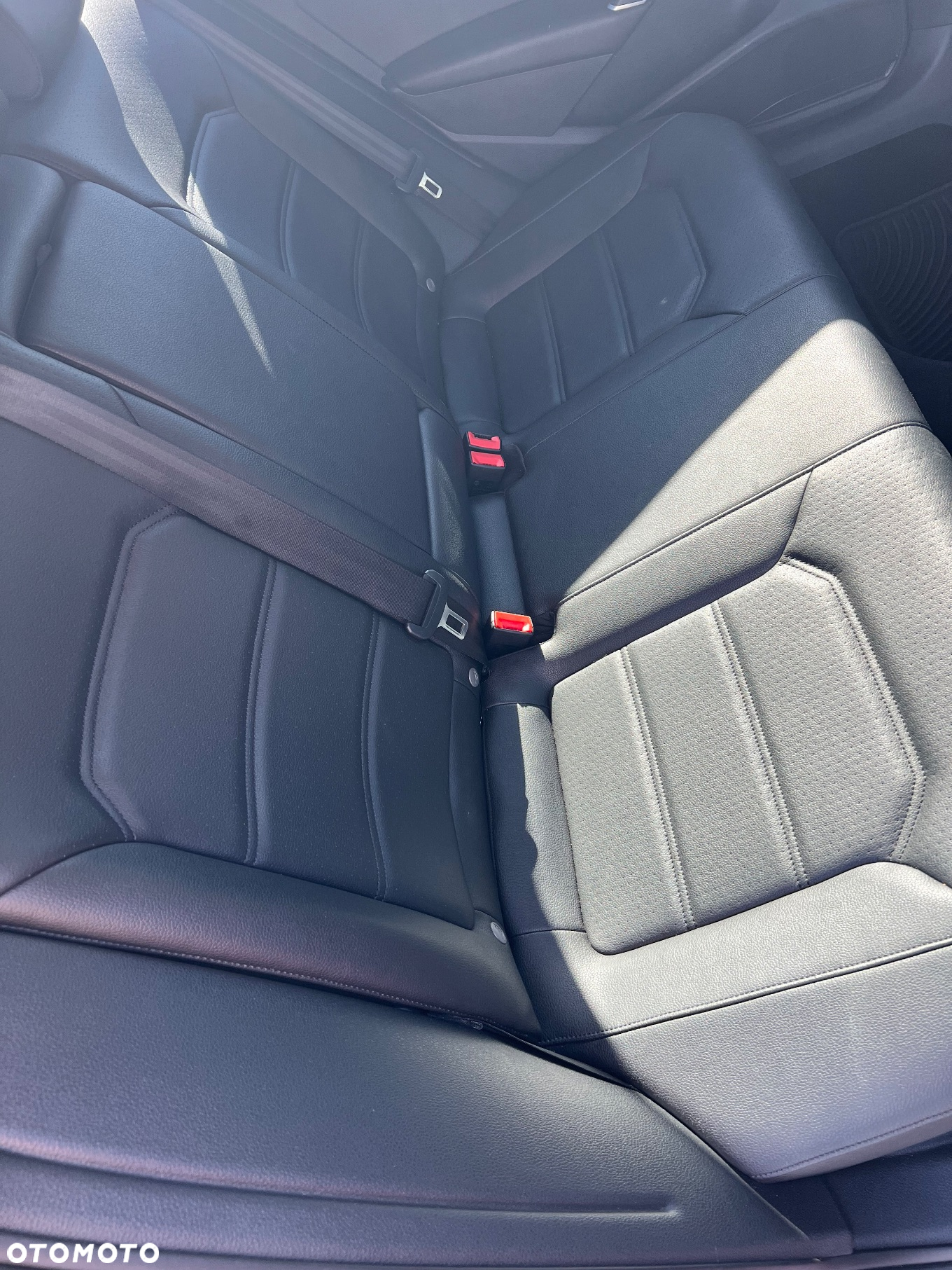 Volkswagen Passat 1.8 TSI BMT Comfortline DSG - 18