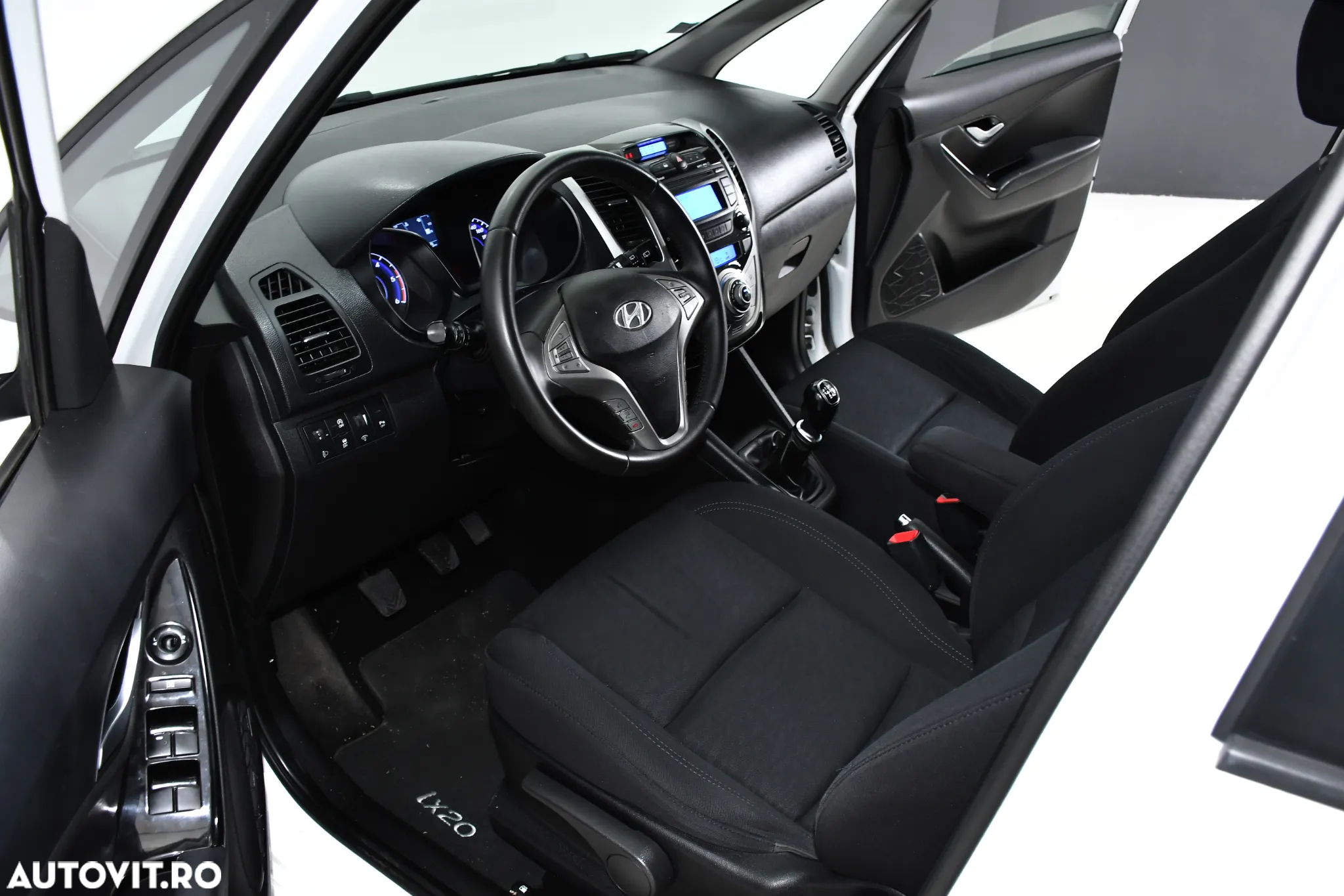 Hyundai ix20 1.4 CRDI blue Classic - 7