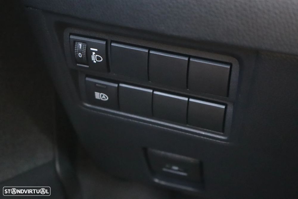 Toyota Yaris 1.5 HDF Comfort - 24