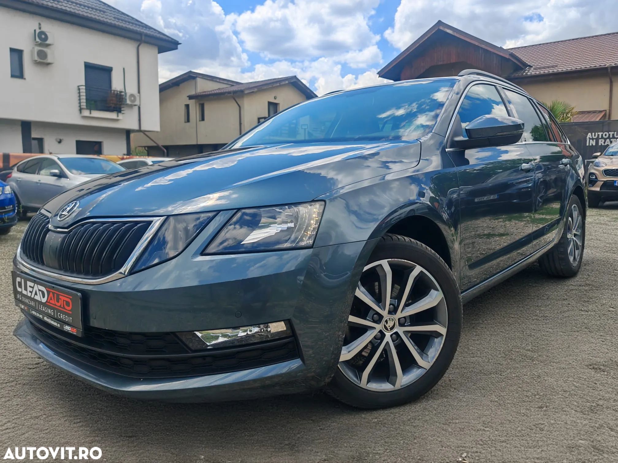 Skoda Octavia 2.0 TDI 4x4 DSG Style - 1