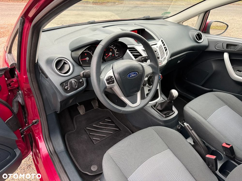Ford Fiesta 1.25 Trend EU6 - 7