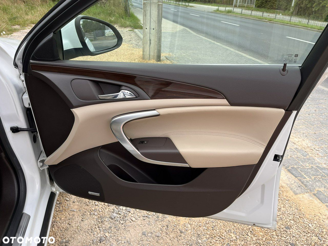 Opel Insignia - 21