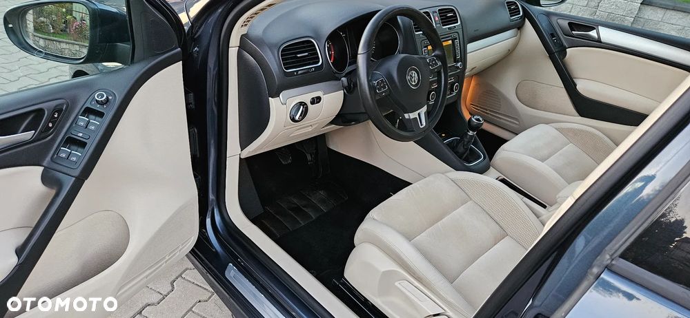 Volkswagen Golf - 17