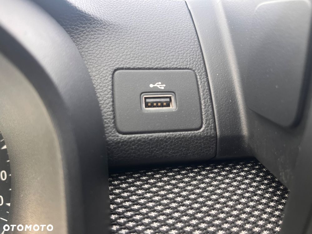 Dacia Sandero TCe 90 Essential - 29