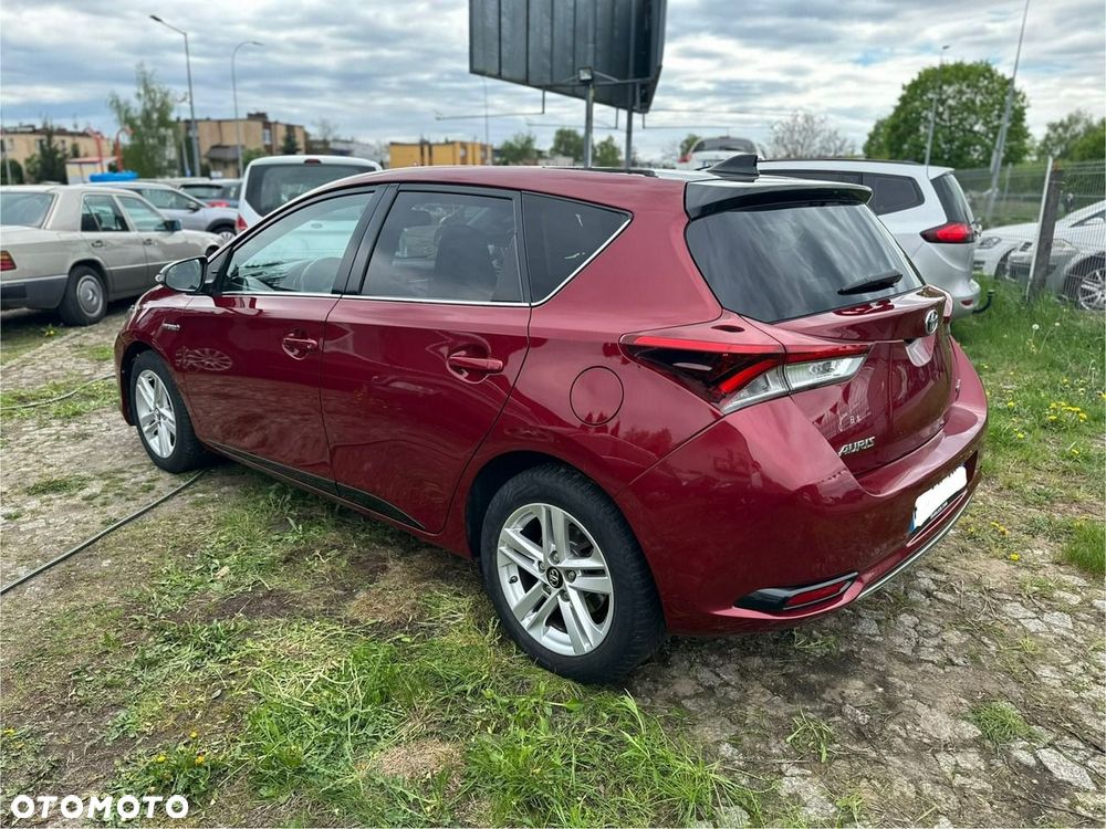 Toyota Auris - 5
