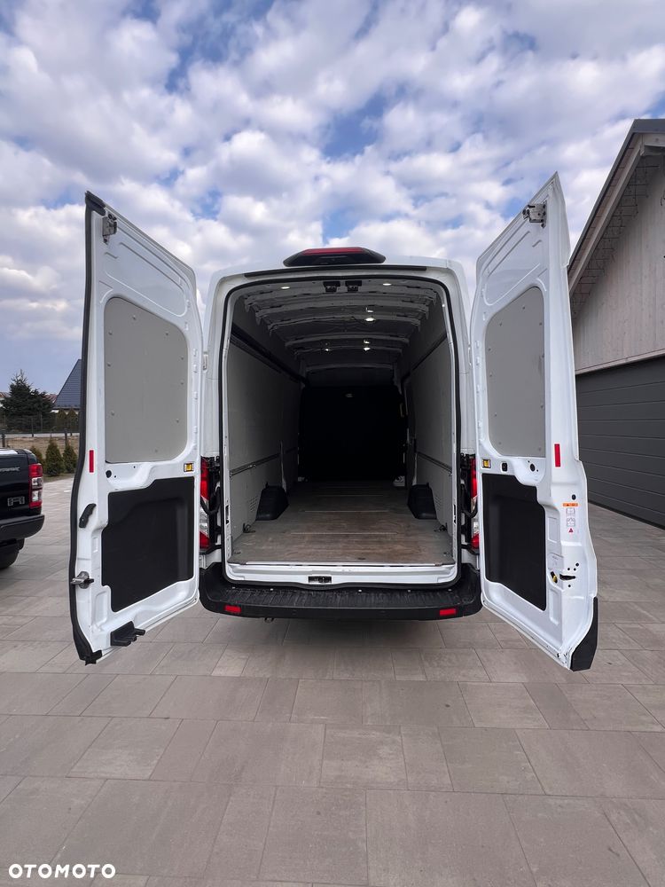 Ford Transit - 29