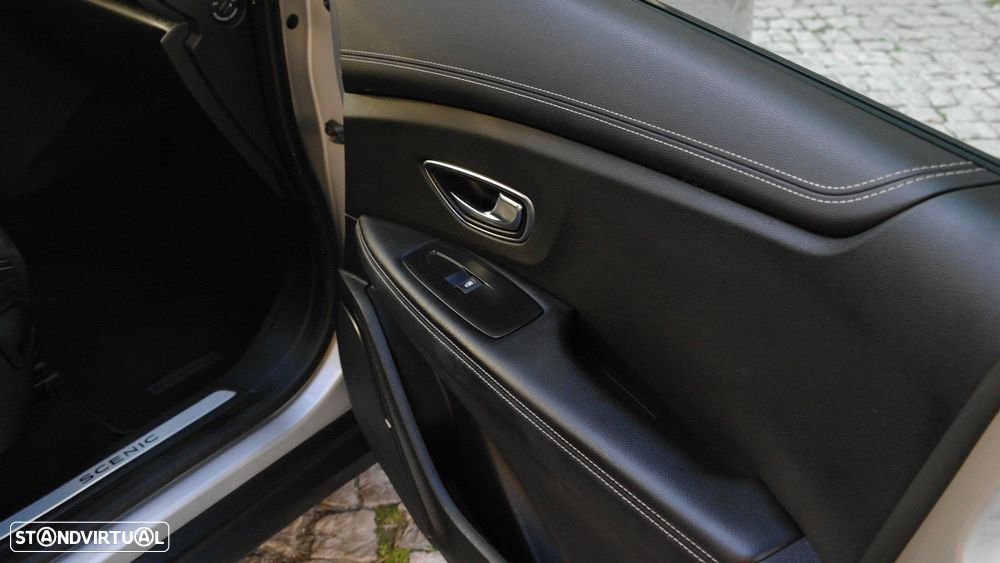 Renault Grand Scénic 1.6 dCi Intens SS - 31