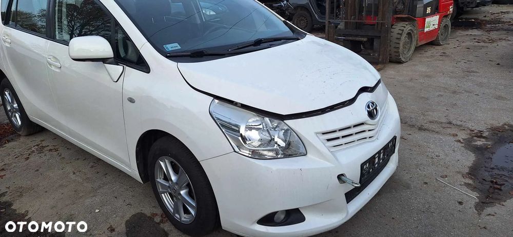 Toyota Verso 2,0 D4D 126km pompa wtryskowa - 2