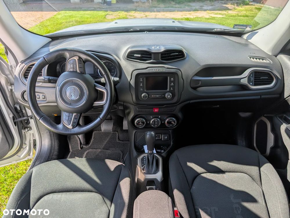 Jeep Renegade - 15